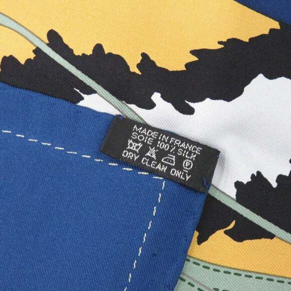 HERMES Blue Silk Scarf - Picture 4 of 6